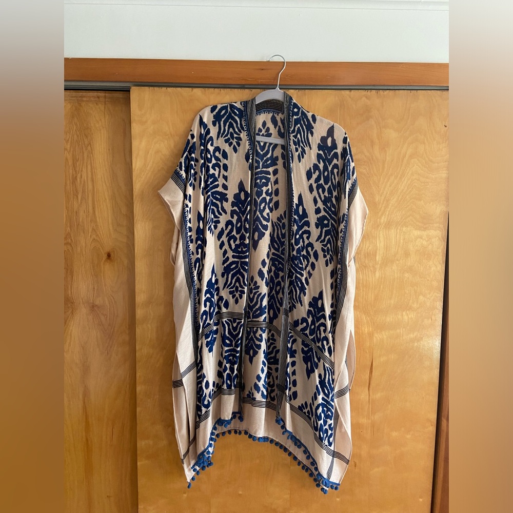 Gorgeous Animal Print Shawl Size M/L/XL
